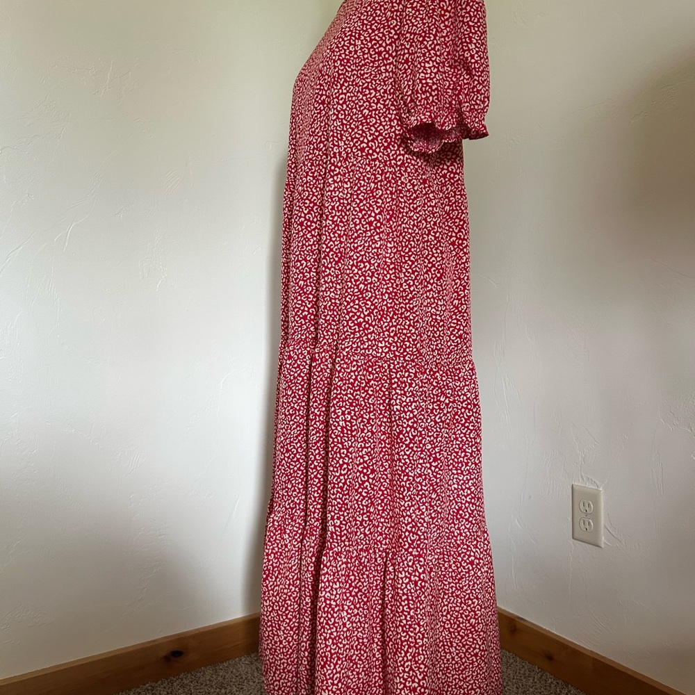 Red and White Tiered Puff Sleeve Maxi Sundress Size L - Picture 2 of 9